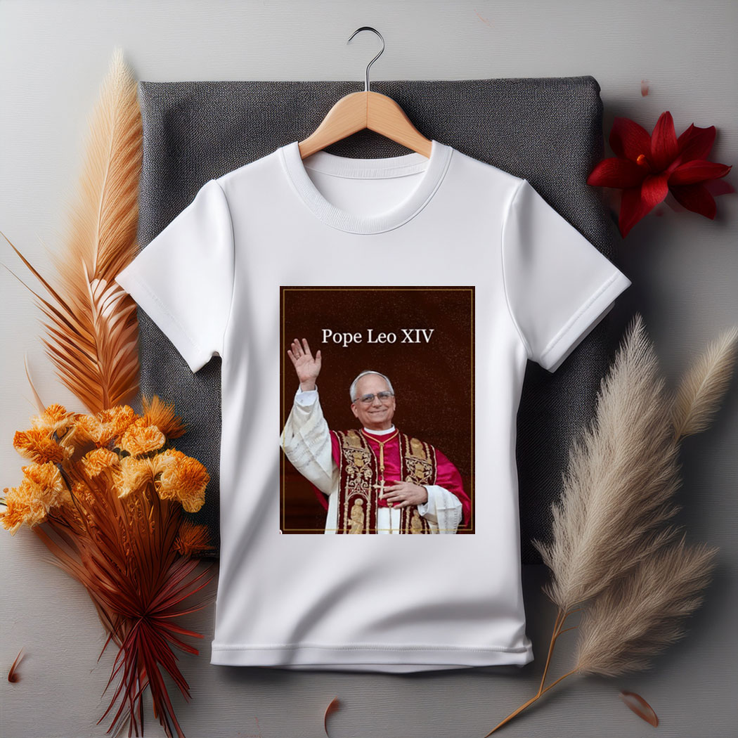 Cardinal Robert Francis Pope Leo XIV T-Shirt