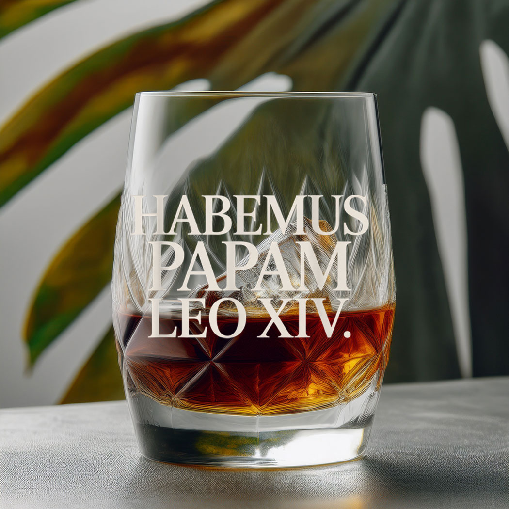 Habemus Papam Leo XIV. Pope Glass