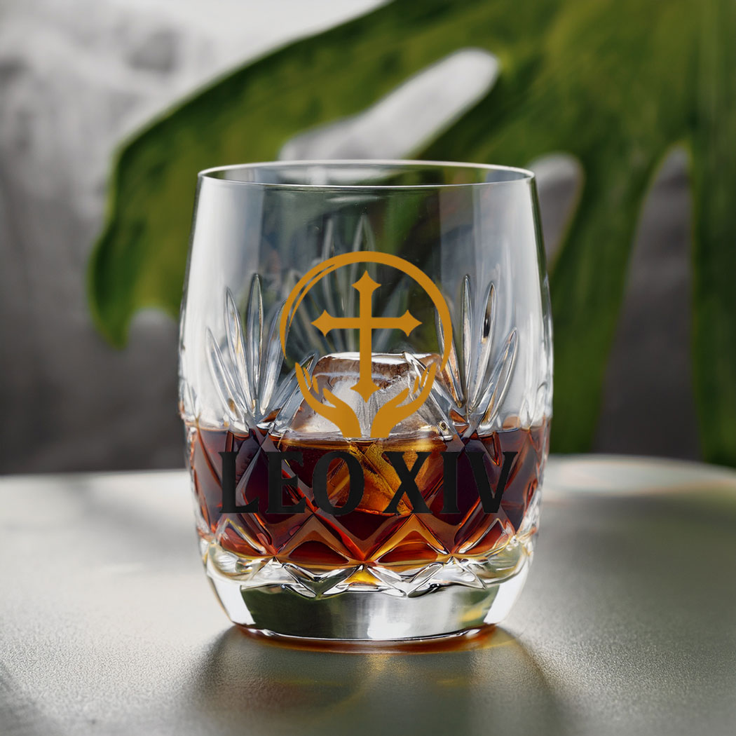Papal Election 2025, Habemus Papam, New Pope Leo XIV Glass